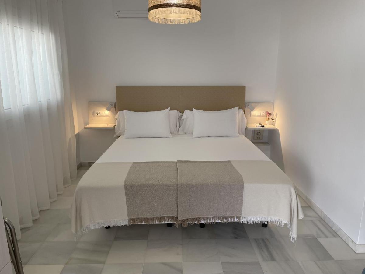 La Sirena Del Viento Bed & Breakfast ลอสกาญอสเดเมกา ภายนอก รูปภาพ