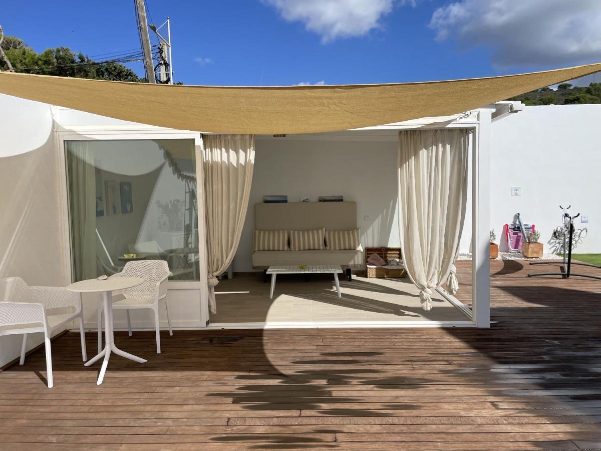 La Sirena Del Viento Bed & Breakfast ลอสกาญอสเดเมกา ภายนอก รูปภาพ