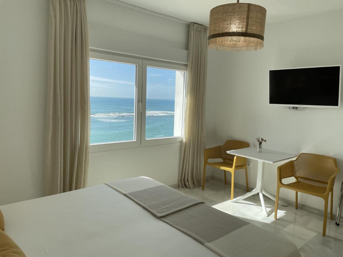 La Sirena Del Viento Bed & Breakfast ลอสกาญอสเดเมกา ภายนอก รูปภาพ