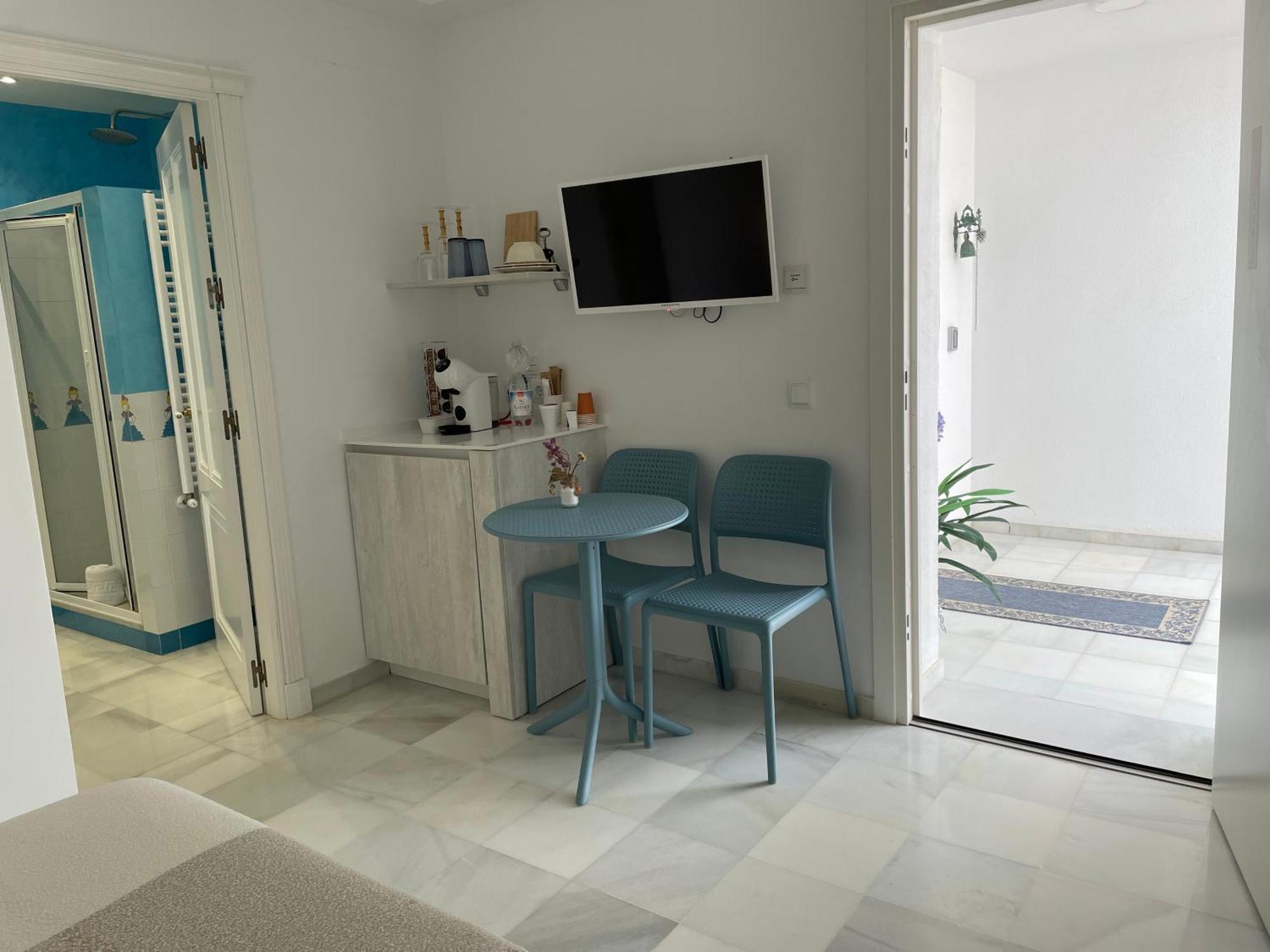 La Sirena Del Viento Bed & Breakfast ลอสกาญอสเดเมกา ภายนอก รูปภาพ